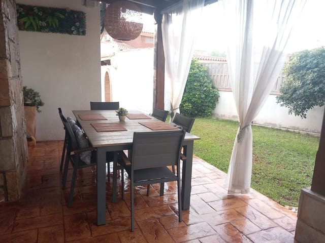 4 chambre Villa/Maison à vendre à San Vicente / Sant Vicent del Raspeig avec piscine garage - 580 000 € (Ref: 9280651)