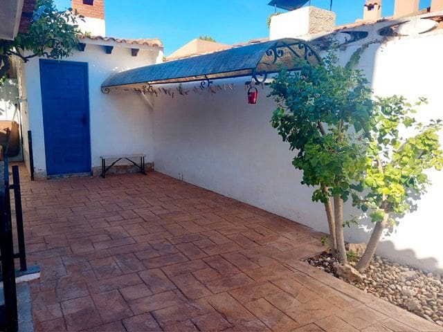 4 bedroom Villa for sale in San Vicente / Sant Vicent del Raspeig with pool garage - € 580,000 (Ref: 9280651)