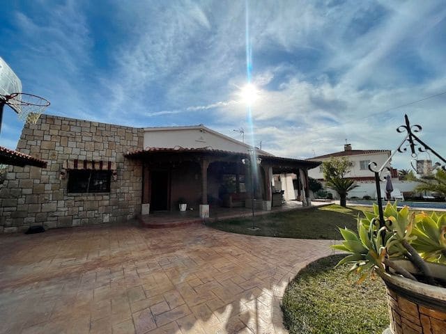 4 camera da letto Villa in vendita in San Vicente / Sant Vicent del Raspeig con piscina garage - 580.000 € (Rif: 9280651)