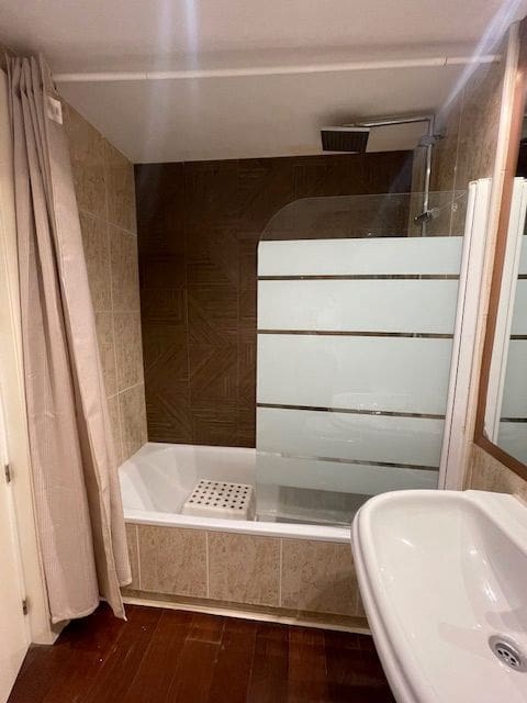 Casa de 3 habitaciones en Alicante / Alacant ciudad en alquiler con piscina garaje - 1.850 € (Ref: 9283572)