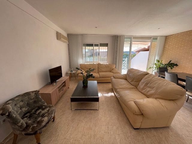 3 sypialnia Dom do wynajęcia w Cabo de las Huertas, Miasto Alicante / Alacant z basenem garażem - 1 850 € (Ref: 9283572)