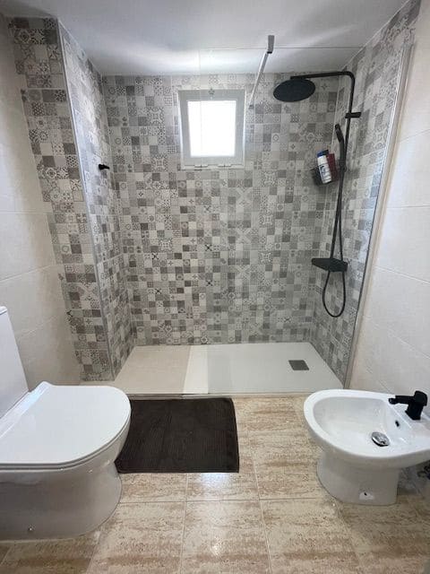 1 soveværelse Lejlighed til leje i Elche / Elx med swimmingpool - € 800 (Ref: 9283968)