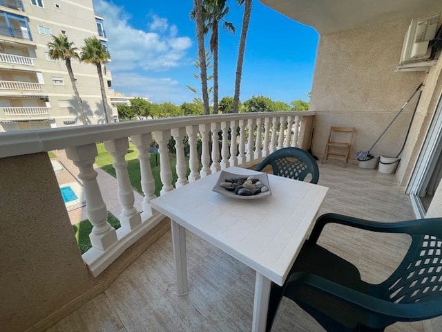 1 sovrum Lägenhet att hyra i Arenales del Sol, Elche / Elx med pool - 800 € (Ref: 9283968)