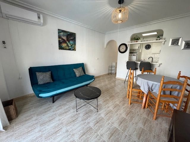 1 sovrum Lägenhet att hyra i Arenales del Sol, Elche / Elx med pool - 800 € (Ref: 9283968)