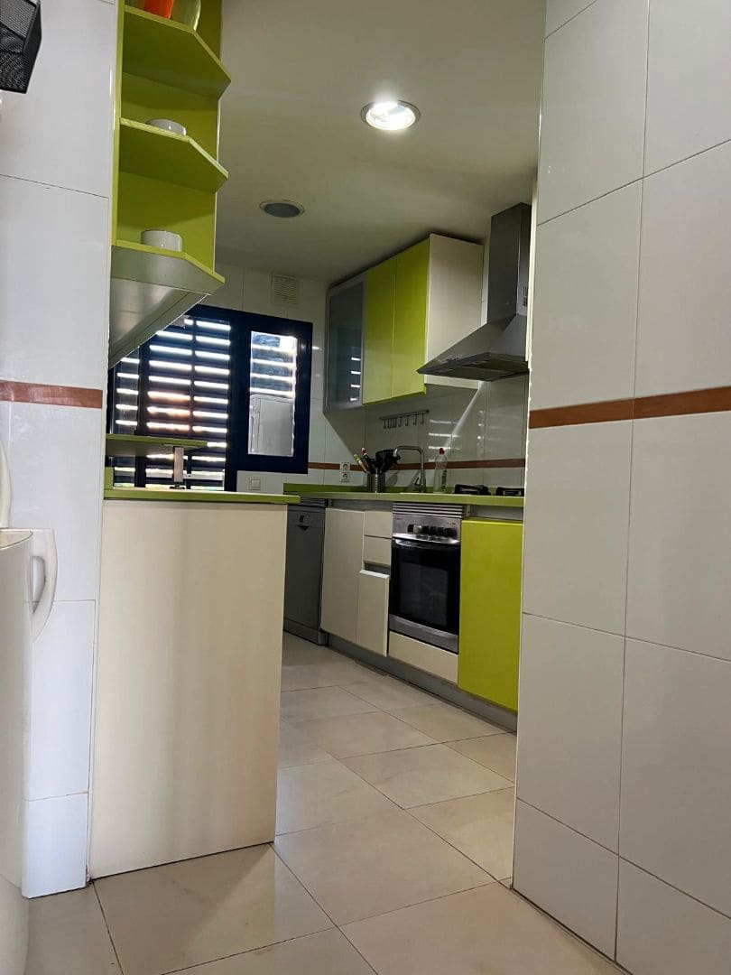 3 soveværelse Lejlighed til salg i Alicante by med swimmingpool garage - € 290.000 (Ref: 9289796)