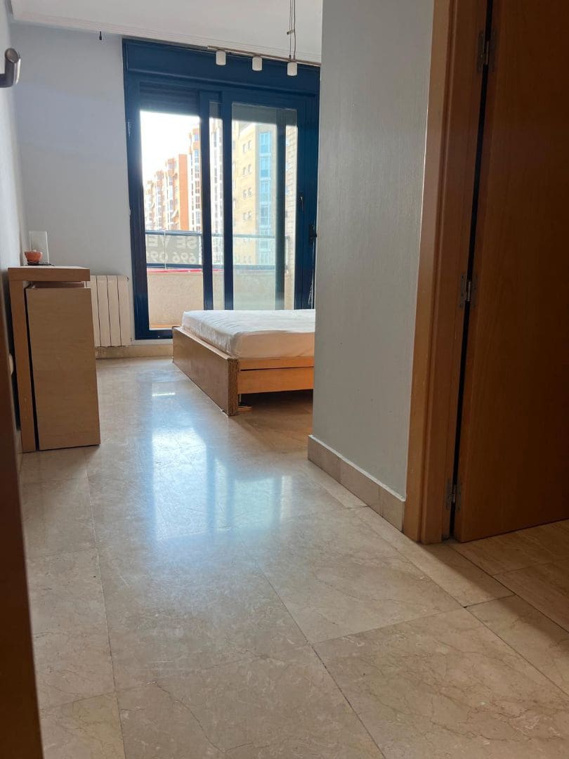 3 soveværelse Lejlighed til salg i Alicante by med swimmingpool garage - € 290.000 (Ref: 9289796)