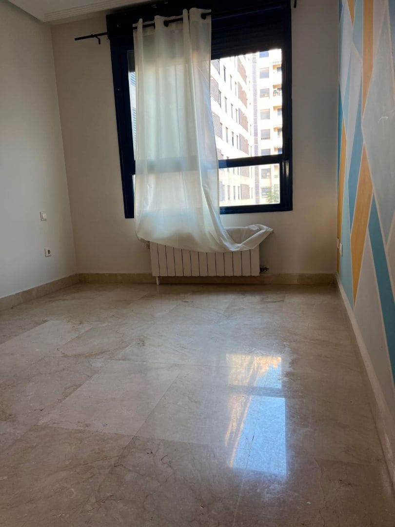 3 soveværelse Lejlighed til salg i Alicante by med swimmingpool garage - € 290.000 (Ref: 9289796)