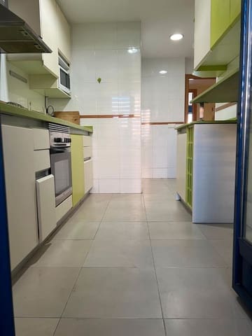 3 makuuhuone Asunto myytävänä paikassa Paus - Poligono San Blas, Alicante kaupunki mukana uima-altaan 
autotalli - 290 000 € (Ref: 9289796)