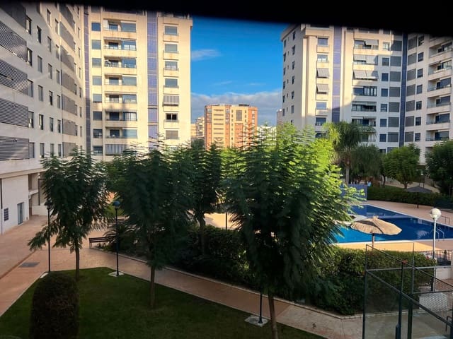 3 makuuhuone Asunto myytävänä paikassa Paus - Poligono San Blas, Alicante kaupunki mukana uima-altaan 
autotalli - 290 000 € (Ref: 9289796)