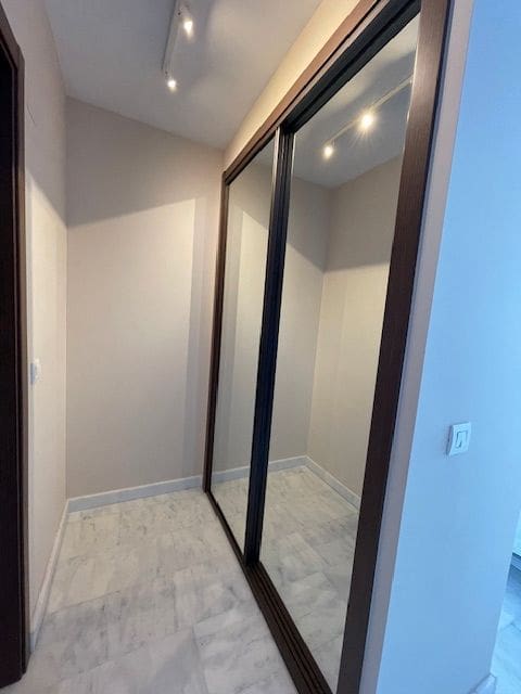 3 soverom Leilighet til leie i Alicante by med svømmebasseng garasje - € 2 100 (Ref: 9294090)