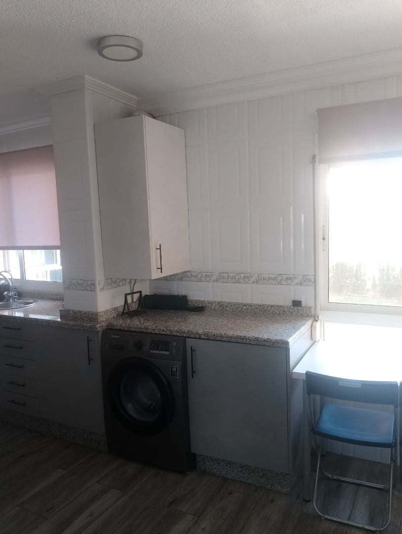 3 soveværelse Lejlighed til salg i Alicante by med swimmingpool garage - € 208.000 (Ref: 9294091)