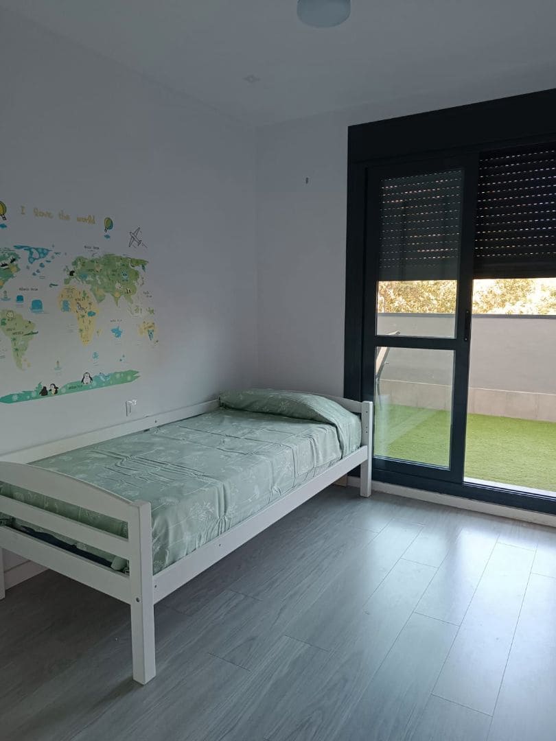 3 camera da letto Appartamento da affittare in Alicante citta con piscina garage - 1.850 € (Rif: 9296526)