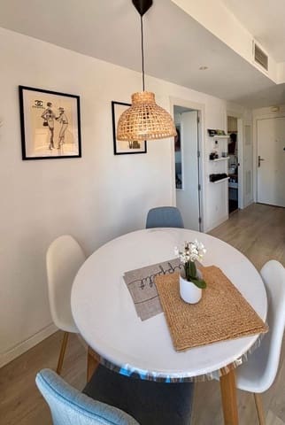 1 makuuhuone Kattohuoneisto vuokrattavana paikassa PAU, Alicante kaupunki mukana uima-altaan 
autotalli - 1 400 € (Ref: 9296527)