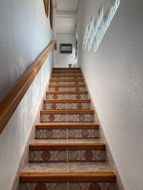 6 quarto Moradia para venda em Elche / Elx com piscina garagem - 519 000 € (Ref: 9302840)