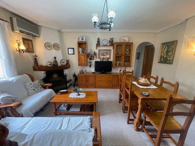 6 quarto Moradia para venda em Elche / Elx com piscina garagem - 519 000 € (Ref: 9302840)