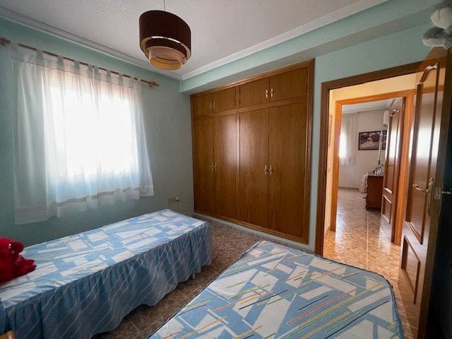 6 quarto Moradia para venda em Elche / Elx com piscina garagem - 519 000 € (Ref: 9302840)