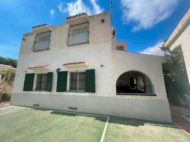 6 quarto Moradia para venda em Elche / Elx com piscina garagem - 519 000 € (Ref: 9302840)