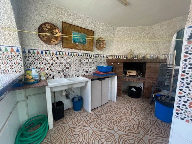 6 quarto Moradia para venda em Elche / Elx com piscina garagem - 519 000 € (Ref: 9302840)