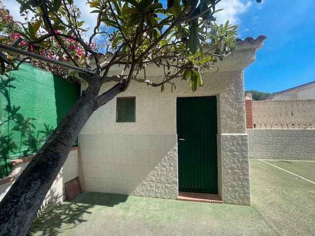 6 quarto Moradia para venda em Elche / Elx com piscina garagem - 519 000 € (Ref: 9302840)