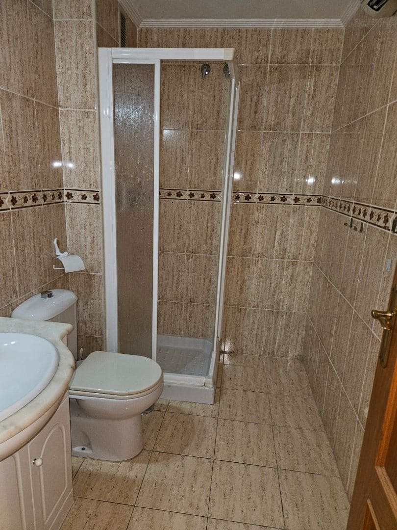 3 soveværelse Lejlighed til salg i Alicante by med garage - € 329.900 (Ref: 9316010)