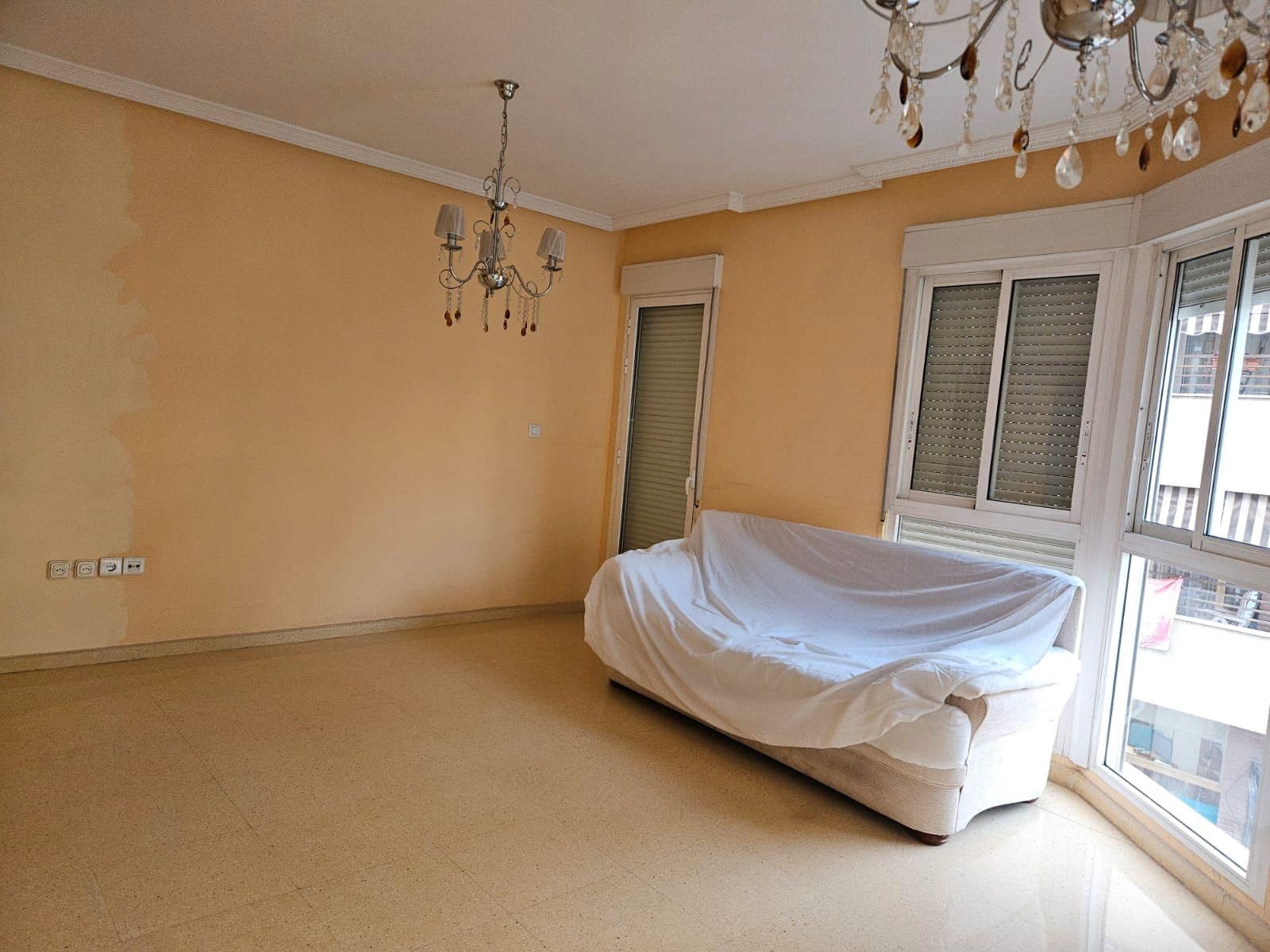 3 soveværelse Lejlighed til salg i Alicante by med garage - € 329.900 (Ref: 9316010)