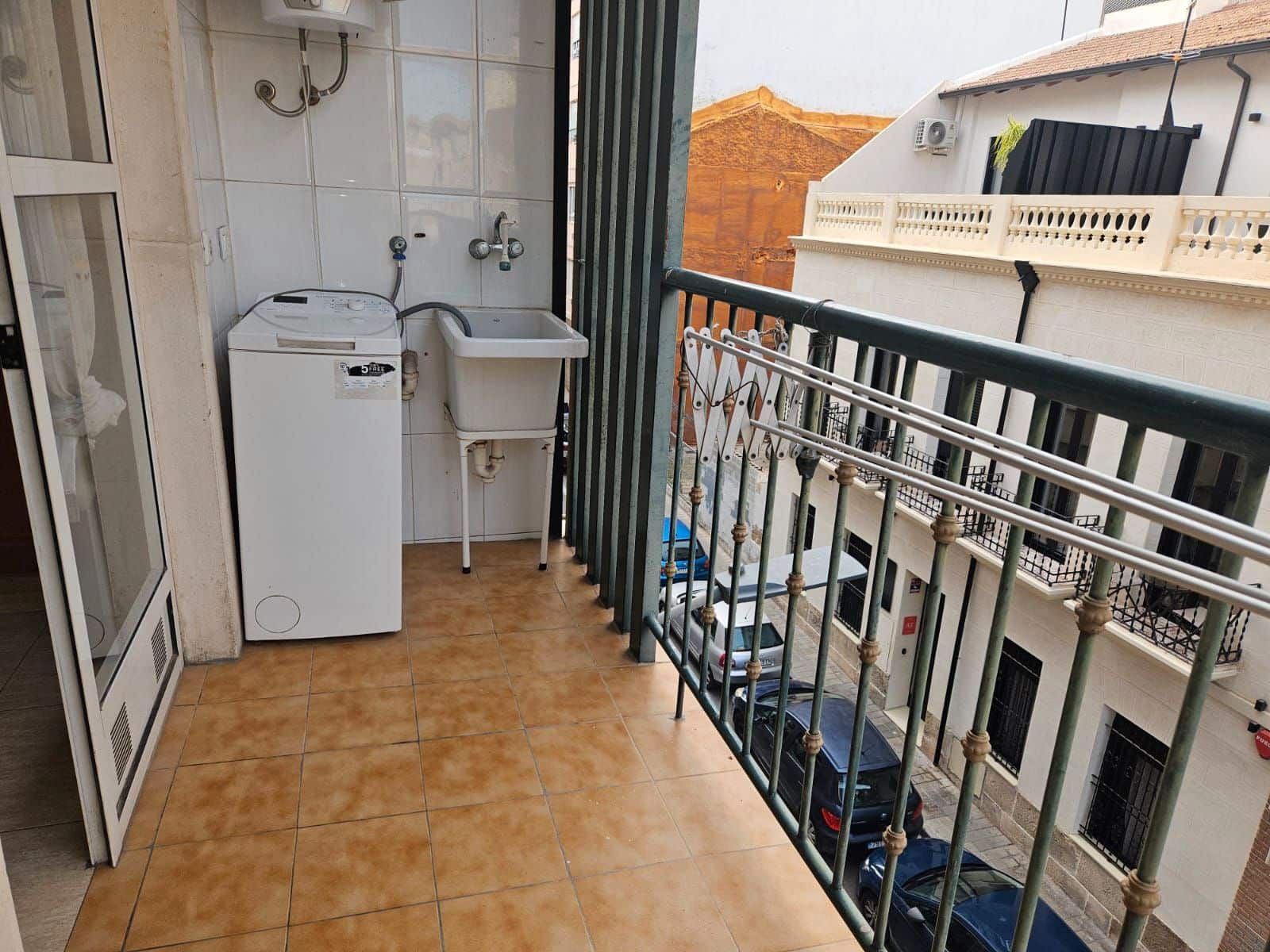 3 soveværelse Lejlighed til salg i Alicante by med garage - € 329.900 (Ref: 9316010)