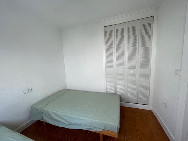 3 slaapkamer Huis te huur in El Campello met zwembad garage - € 1.250 (Ref: 9319980)