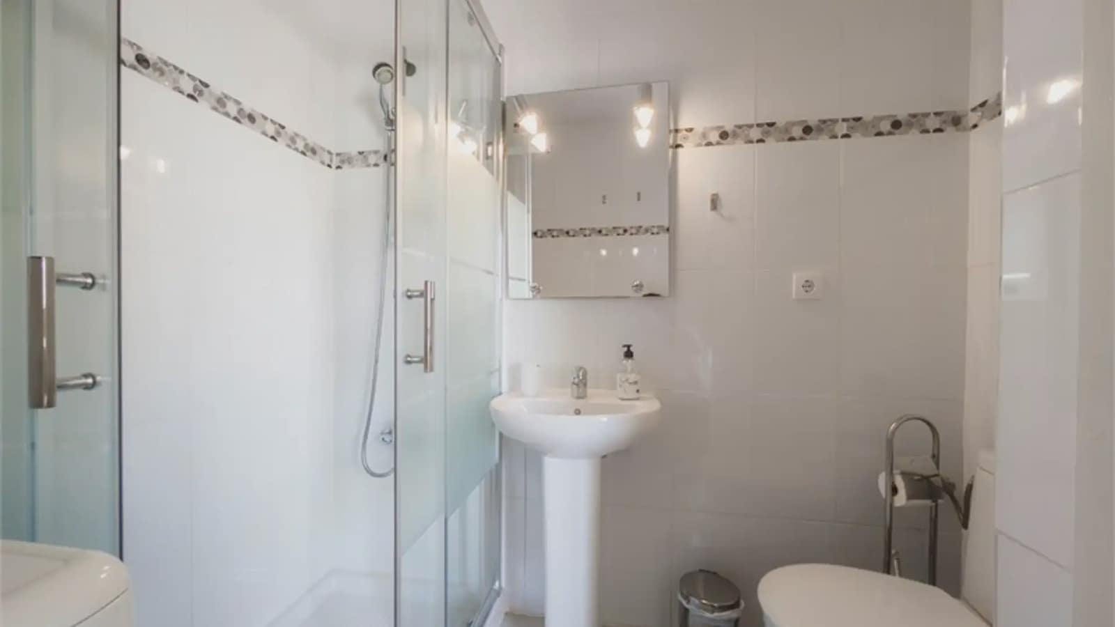 3 bedroom Townhouse for rent in El Campello with pool garage - € 1,400 (Ref: 9319980)