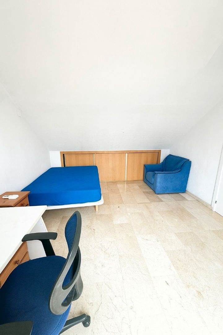 5 Zimmer Haus zu vermieten in Alicante / Alacant Stadt mit Pool Garage - 2.100 € (Ref: 9334232)