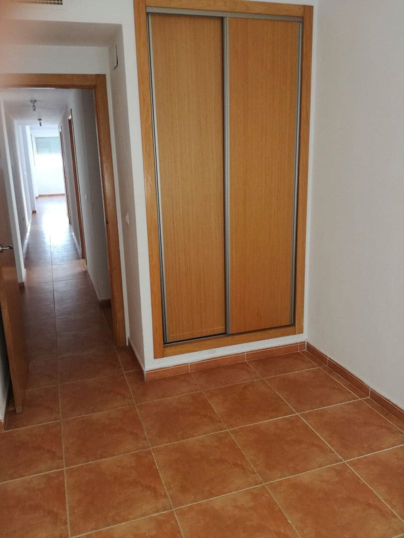 3 bedroom Flat for rent in El Campello with pool garage - € 1,150 (Ref: 9344133)