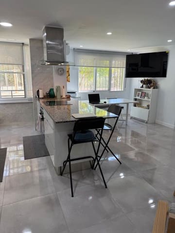 3 soveværelse Lejlighed til salg i Virgen del Remedio - Parque lo Morant, Alicante by - € 225.000 (Ref: 9344197)