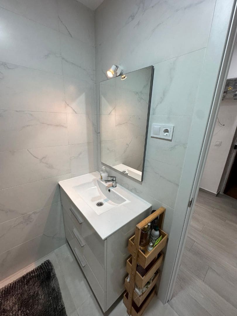 2 makuuhuone Asunto myytävänä paikassa Alicante kaupunki - 149 000 € (Ref: 9346642)