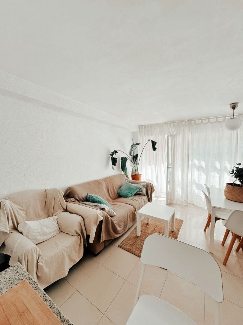 Piso de 3 habitaciones en Alicante / Alacant ciudad en alquiler con garaje - 1.200 € (Ref: 9353006)