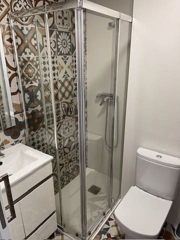 3 makuuhuone Asunto vuokrattavana paikassa Barrio del Centro, Alicante kaupunki - 1 300 € (Ref: 9503328)