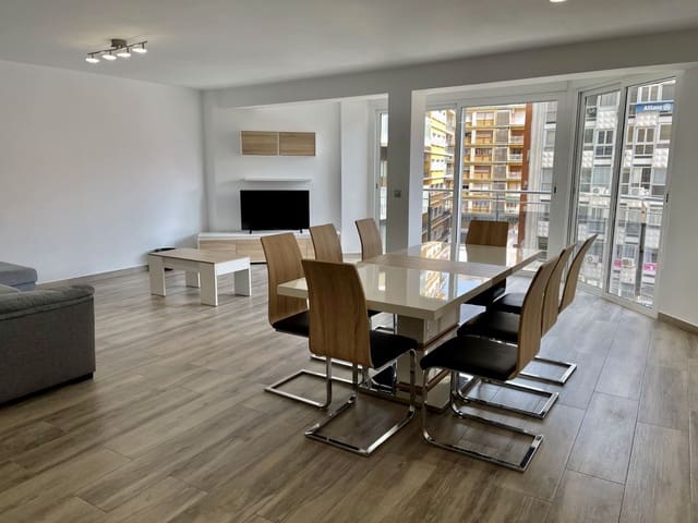 3 makuuhuone Asunto vuokrattavana paikassa Barrio del Centro, Alicante kaupunki - 1 300 € (Ref: 9503328)