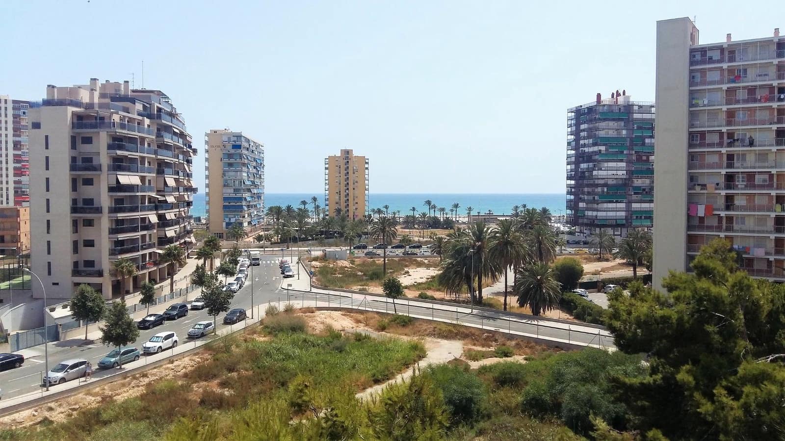 1 bedroom Flat for rent in Alicante / Alacant city with pool garage - € 990 (Ref: 9503335)