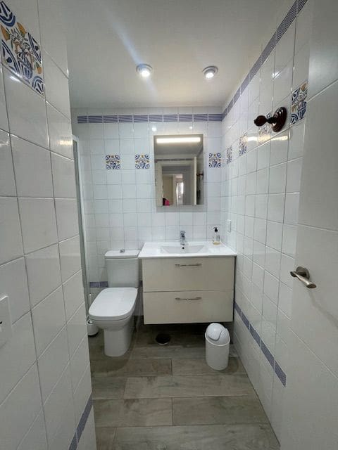 3 sovrum Lägenhet att hyra i El Campello med pool garage - 1 800 € (Ref: 9503336)