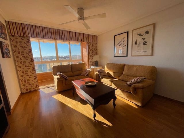 2 bedroom Flat for rent in Alicante / Alacant city with pool garage - € 1,200 (Ref: 9503337)