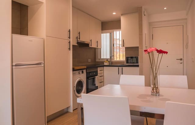 2 bedroom Flat for rent in PAU, Alicante / Alacant city with pool garage - € 1,300 (Ref: 9503338)