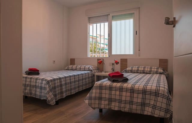 2 bedroom Flat for rent in PAU, Alicante / Alacant city with pool garage - € 1,300 (Ref: 9503338)