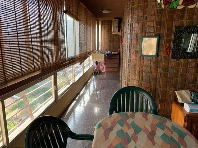 3 bedroom Flat for sale in Alicante / Alacant city with pool garage - € 390,000 (Ref: 9503340)