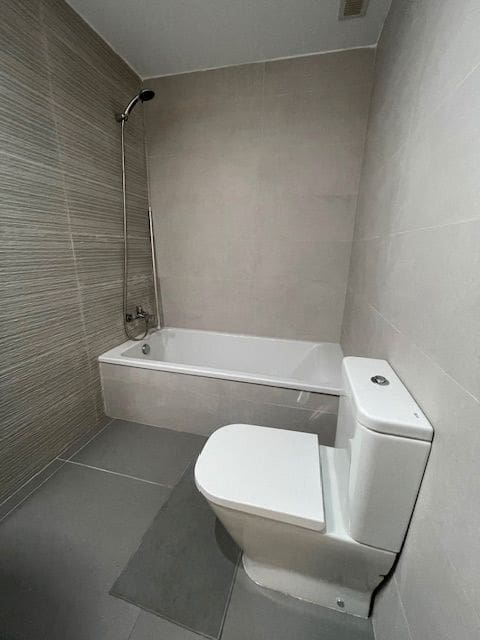 3 bedroom Flat for rent in Alicante / Alacant city with pool garage - € 1,300 (Ref: 9503341)