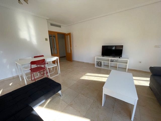 3 bedroom Flat for rent in Alicante / Alacant city with pool garage - € 1,300 (Ref: 9503341)