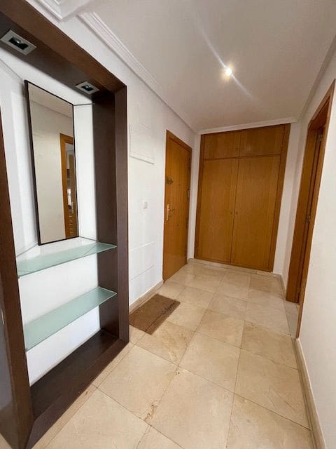 3 bedroom Flat for rent in Alicante / Alacant city with pool garage - € 1,300 (Ref: 9503341)