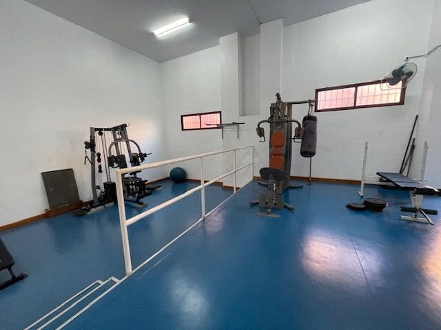 3 bedroom Flat for rent in Alicante / Alacant city with pool garage - € 1,300 (Ref: 9503341)