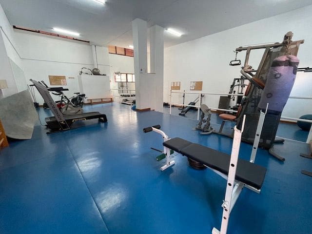 3 bedroom Flat for rent in Alicante / Alacant city with pool garage - € 1,300 (Ref: 9503341)