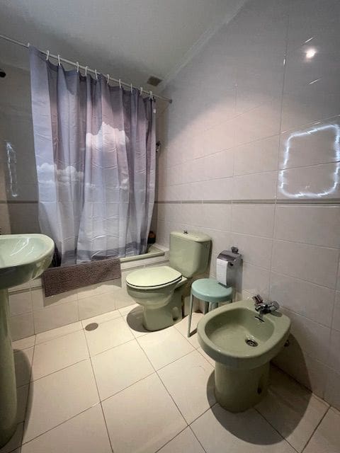 2 bedroom Flat for rent in Alicante / Alacant city with pool garage - € 900 (Ref: 9503345)