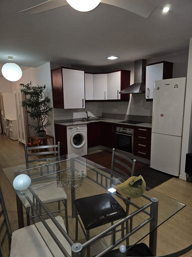 1 bedroom Flat for sale in Alicante / Alacant city with pool - € 176,000 (Ref: 9503352)