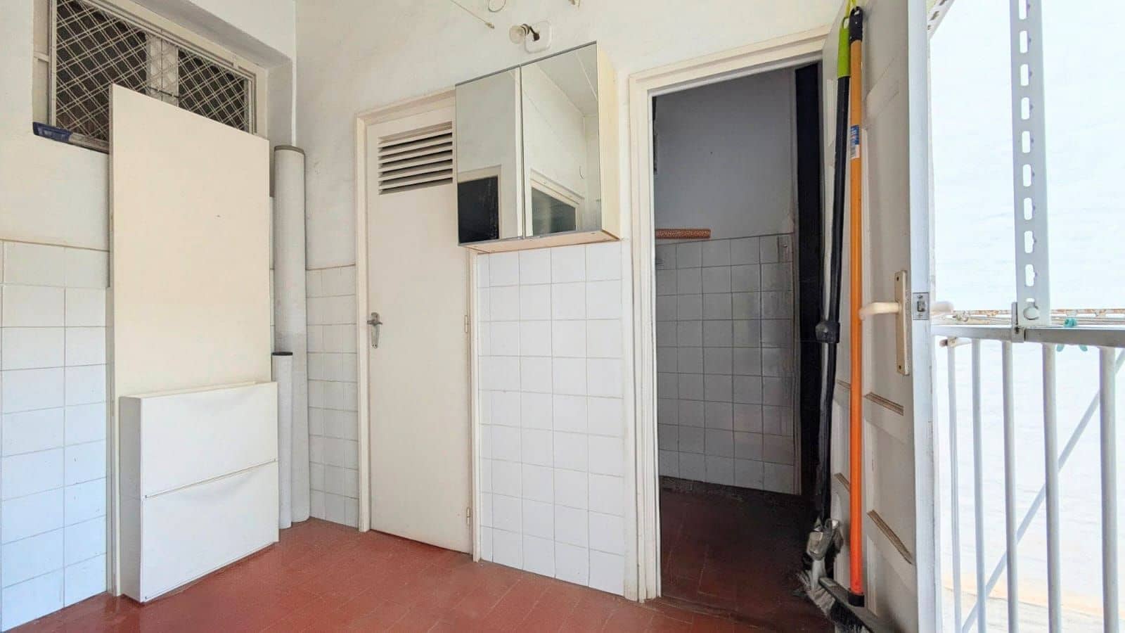 2 bedroom Flat for sale in Alicante / Alacant city - € 225,000 (Ref: 9503353)