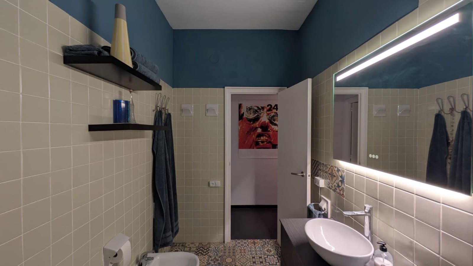 2 bedroom Flat for sale in Alicante / Alacant city - € 225,000 (Ref: 9503353)